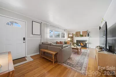 904 15th Street NW, Conover, NC 28613 - Photo 3