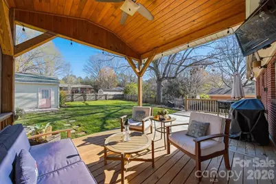 904 15th Street NW, Conover, NC 28613 - Photo 9