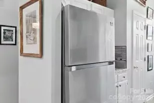 19986 Oak Leaf Cir, Cornelius, NC 28031 - Photo 13