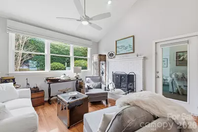 19986 Oak Leaf Circle, Cornelius, NC 28031 - Photo 9