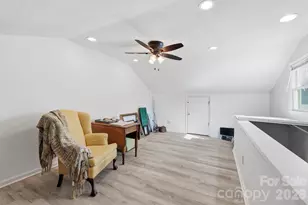 19986 Oak Leaf Cir, Cornelius, NC 28031 - Photo 23