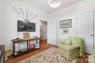 19986 Oak Leaf Cir, Cornelius, NC 28031 - Photo 5