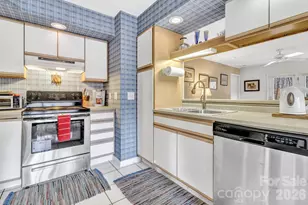 376 Ox Crk Rd, Weaverville, NC 28787 - Photo 11