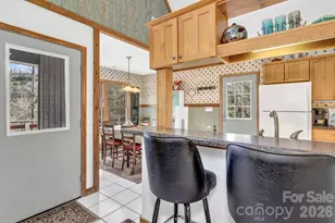 376 Ox Crk Rd, Weaverville, NC 28787 - Photo 33