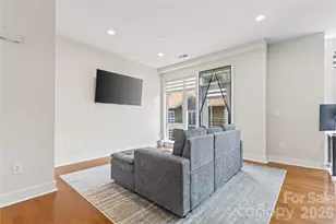 300 Magnolia Ave, Charlotte, NC 28203 - Photo 3