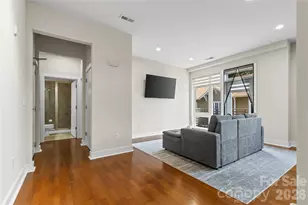 300 Magnolia Ave, Charlotte, NC 28203 - Photo 3