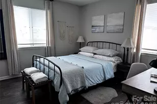 306 Orchard Trace Ln, Charlotte, NC 28213 - Photo 5