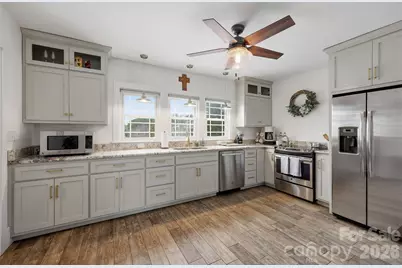 3485 Plateau Road, Newton, NC 28658 - Photo 11