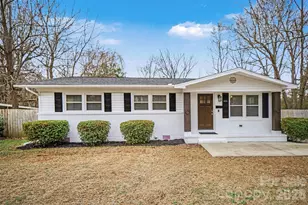 1221 Rollingwood Dr, Charlotte, NC 28217 - Photo 3