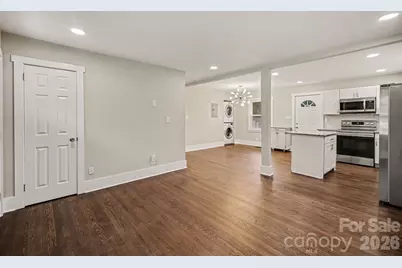 1221 Rollingwood Drive, Charlotte, NC 28217 - Photo 9