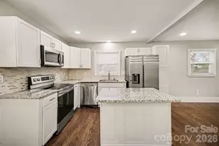 1221 Rollingwood Dr, Charlotte, NC 28217 - Photo 15