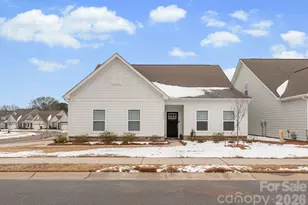 2004 Bonds Ln, Fort Mill, SC 29715 - Photo 1