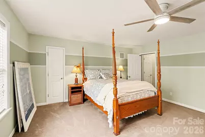 6421 Skyline Drive, Charlotte, NC 28269 - Photo 13