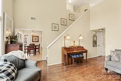 6421 Skyline Drive, Charlotte, NC 28269 - Photo 5