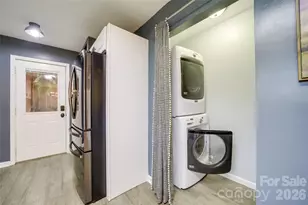 24 Oakwood Rd, Candler, NC 28715 - Photo 9