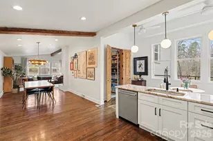 440 Bubbling Well Rd, Matthews, NC 28105 - Photo 9