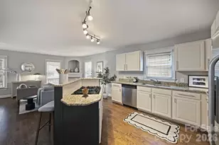 2804 Whiting Ave, Charlotte, NC 28205 - Photo 13