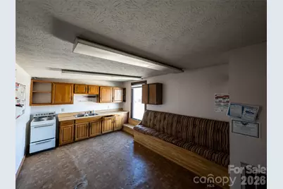 3264 Broad Street, Clyde, NC 28721 - Photo 23