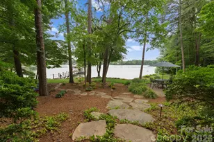 170 Iron Gate Cir, Mooresville, NC 28117 - Photo 33