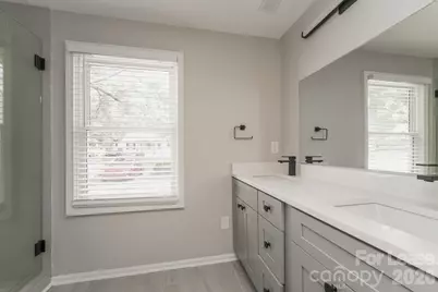 2824 Beech Nut Road, Charlotte, NC 28208 - Photo 9