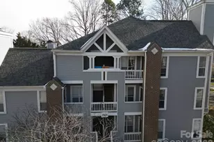 2508 Cranbrook Ln, Charlotte, NC 28207 - Photo 1