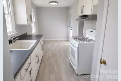 310 Hollis Road, Charlotte, NC 28209 - Photo 5