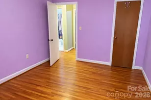 310 Hollis Rd, Charlotte, NC 28209 - Photo 19