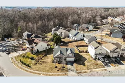 8227 Four Sisters Lane, Charlotte, NC 28215 - Photo 3