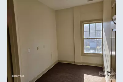 120 Chadwick Square Court #E, Hendersonville, NC 28739 - Photo 9