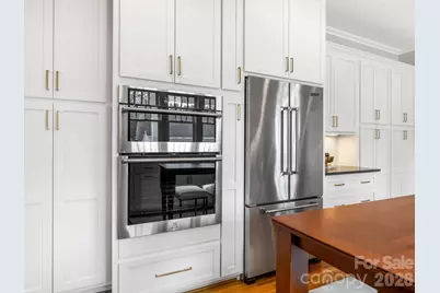 849 Henley Place, Charlotte, NC 28207 - Photo 11