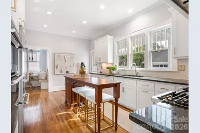 849 Henley Place, Charlotte, NC 28207 - Photo 9