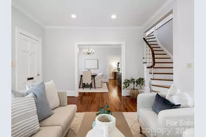 849 Henley Place, Charlotte, NC 28207 - Photo 5