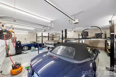 1419 Stoneyridge Drive, Charlotte, NC 28214 - Photo 39