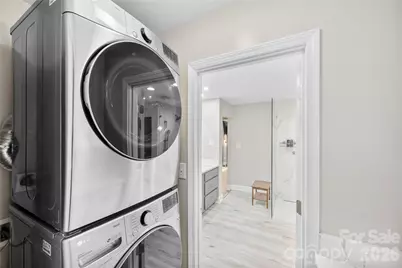 1419 Stoneyridge Drive, Charlotte, NC 28214 - Photo 15