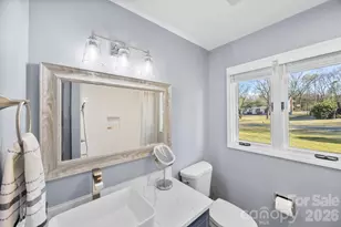 1419 Stoneyridge Dr, Charlotte, NC 28214 - Photo 17