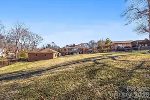 1419 Stoneyridge Dr, Charlotte, NC 28214 - Photo 41