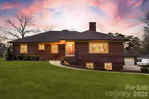 1419 Stoneyridge Dr, Charlotte, NC 28214 - Photo 3