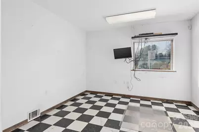 1473 Patton Avenue, Asheville, NC 28806 - Photo 9