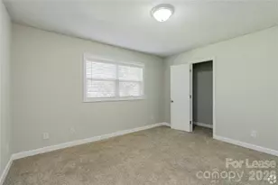 300 E Charlotte Ave, Mount Holly, NC 28120 - Photo 11