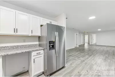 530 11th Street Place SW, Hickory, NC 28602 - Photo 13