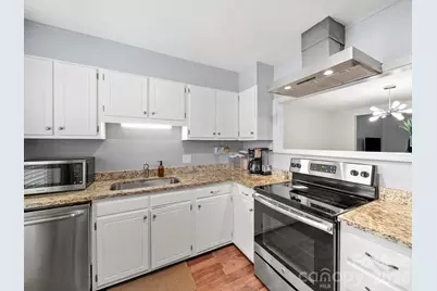 8078 Knights Bridge Road, Charlotte, NC 28210 - Photo 7