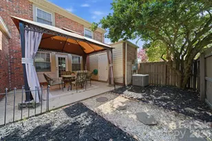 8078 Knights Bridge Rd, Charlotte, NC 28210 - Photo 25