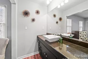 8078 Knights Bridge Rd, Charlotte, NC 28210 - Photo 19