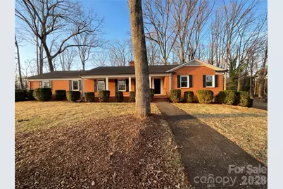 207 Gleneagles Road E, Statesville, NC 28625 - Photo 1