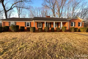 207 Glen Eagles Rd E, Statesville, NC 28625 - Photo 17