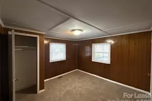 3131 Seymour Dr, Charlotte, NC 28208 - Photo 7