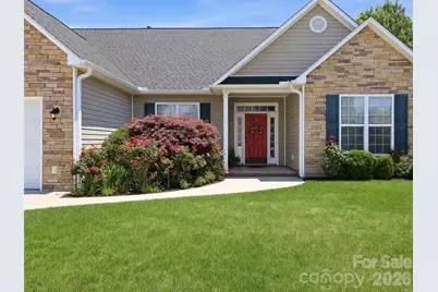 1 Breyerton Court, Asheville, NC 28804 - Photo 3