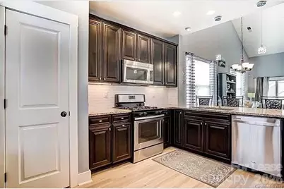 3841 Willow Green Place, Charlotte, NC 28206 - Photo 3