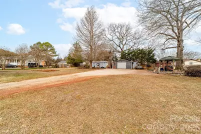 4709 Oakwood Circle, Gastonia, NC 28056 - Photo 31
