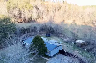 5425 Old Creek Rd, Morganton, NC 28655 - Photo 3